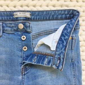• FREE PEOPLE High Rise Button Fly Skinny Jean •